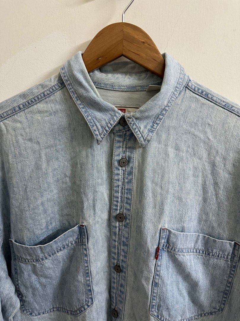 VINTAGE LEVIS RED TAB DENIM SHIRT TWO POCKETS METAL BUTTONS MEN S LG 100 COTTON