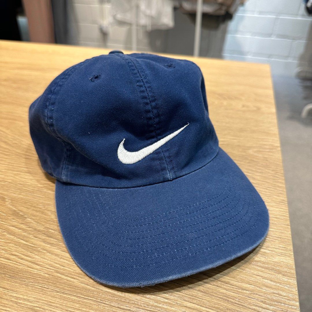 Nike swoosh cap, Men's Fashion, Watches & Accessories, Caps & Hats on  Carousell