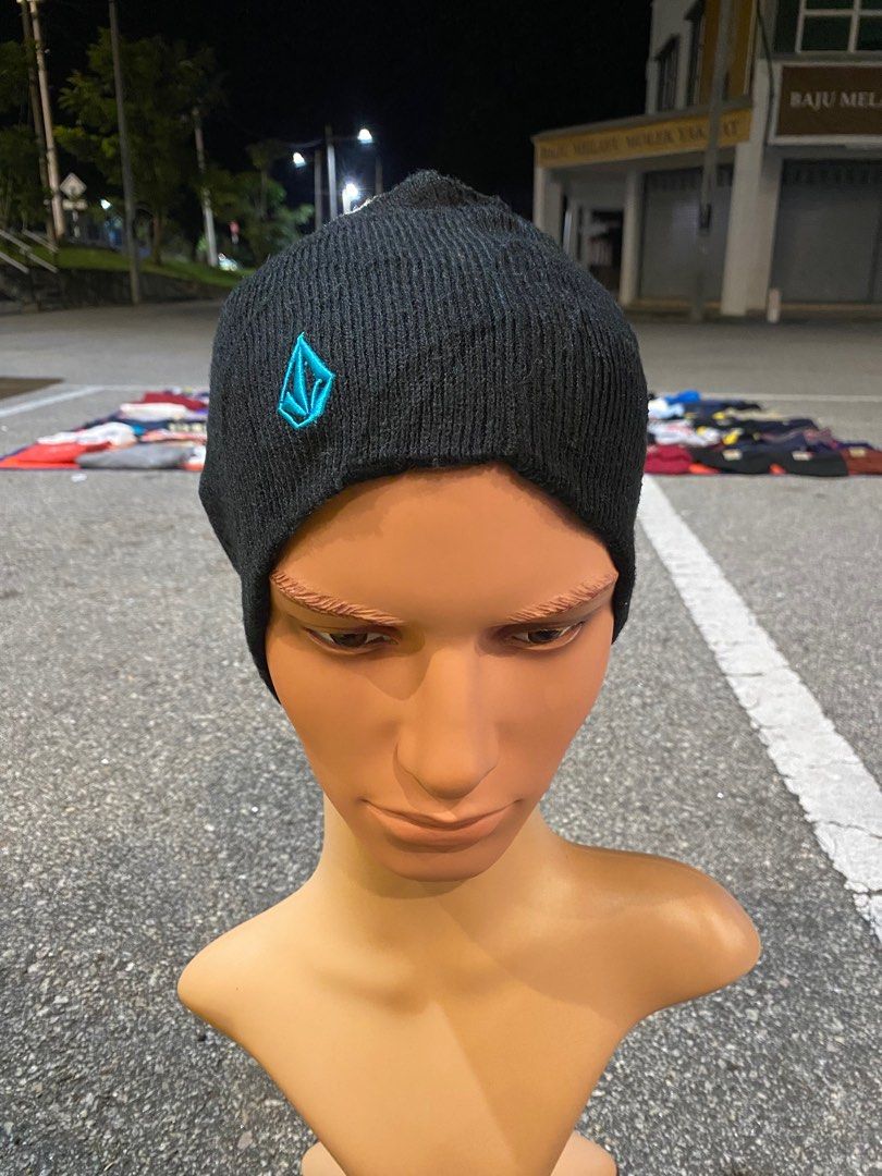 Volcom Logo Beanie Hat Men s Fashion Watches Accessories