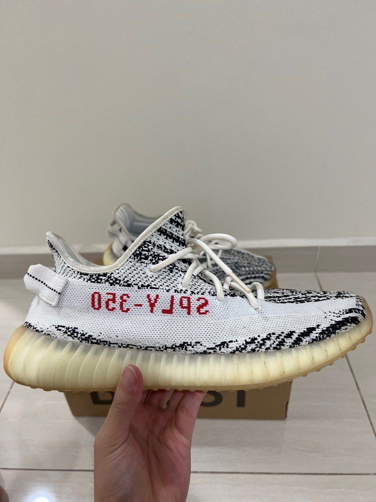 Yeezy boost 350 2025 v2 zebra resell