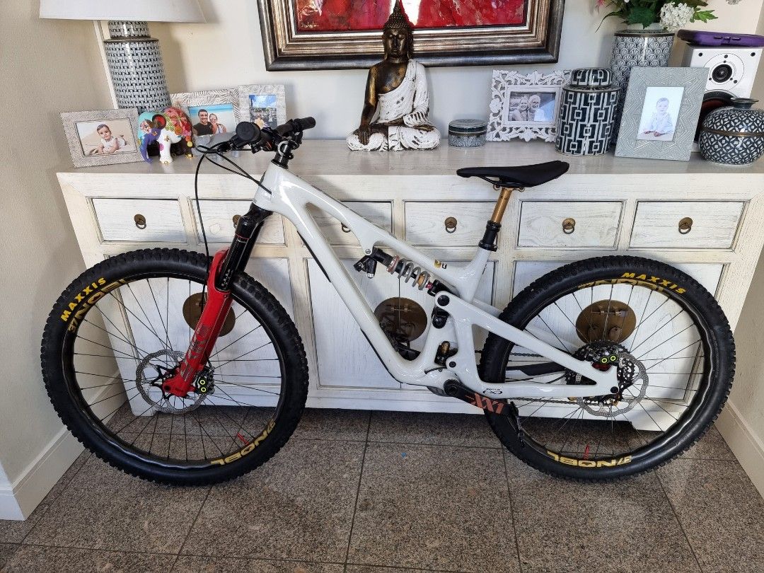 Yeti sb140 turq sale