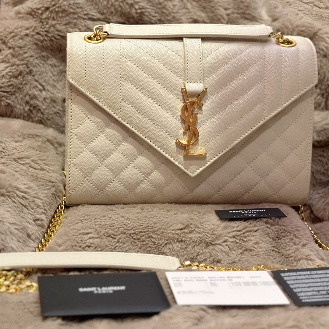 YSL ENVELOPE MEDIUM IN QUILTED GRAIN DE POUDRE EMBOSSED LEATHER