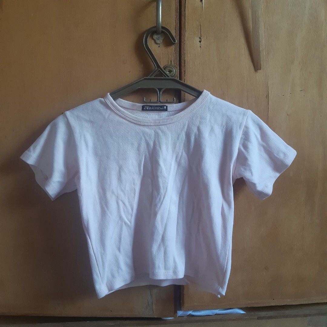 zara pink crop top, Women's Fashion, Tops, Shirts on Carousell