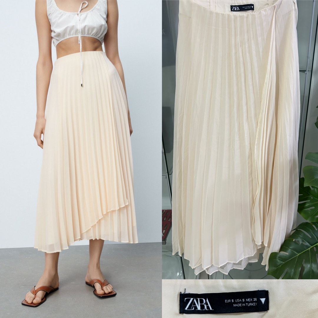 Zara Pleated skirt in cream size S price inc postage Women s