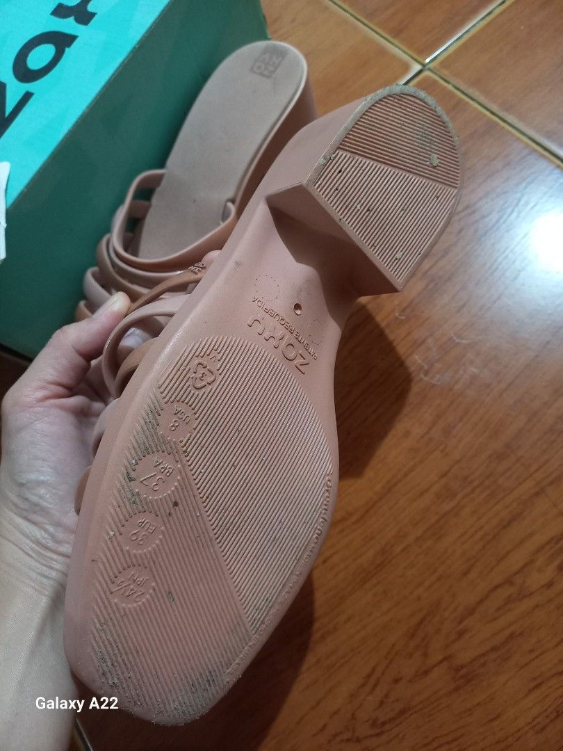 Mazey Sandals in Nude