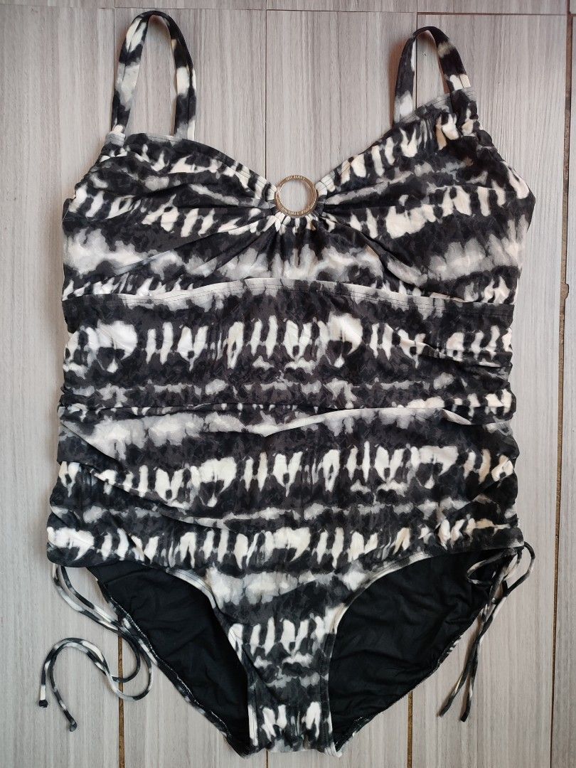 Michael kors plus size swimsuit top