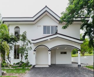 5 Bedroom House and Lot for Sale in San Pedro, Laguna at Stonecrest Subdivision