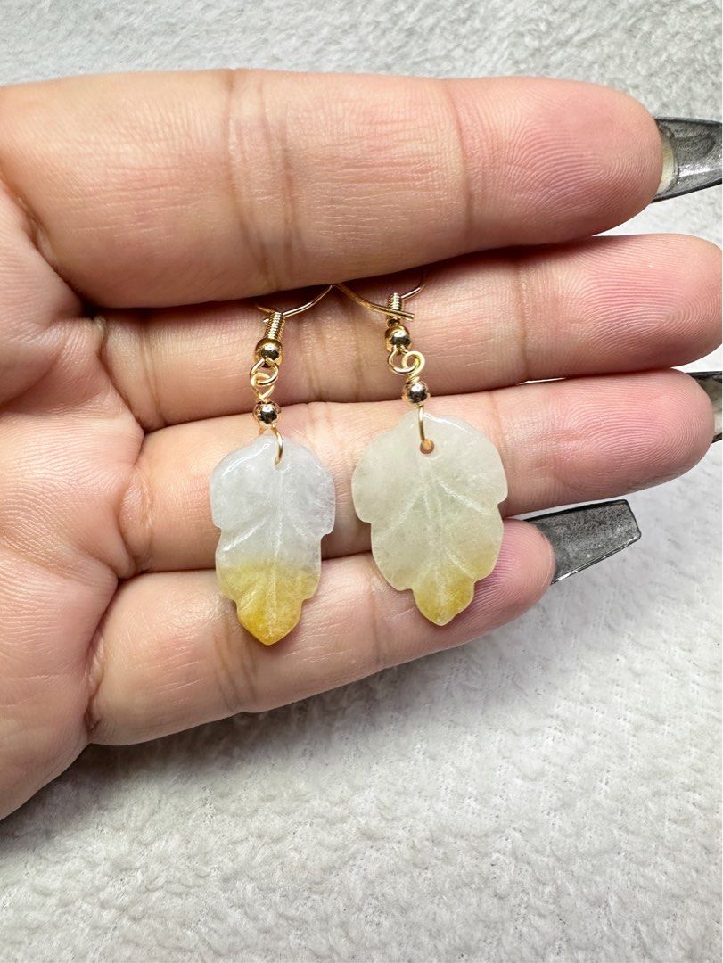 White best sale leaf earrings