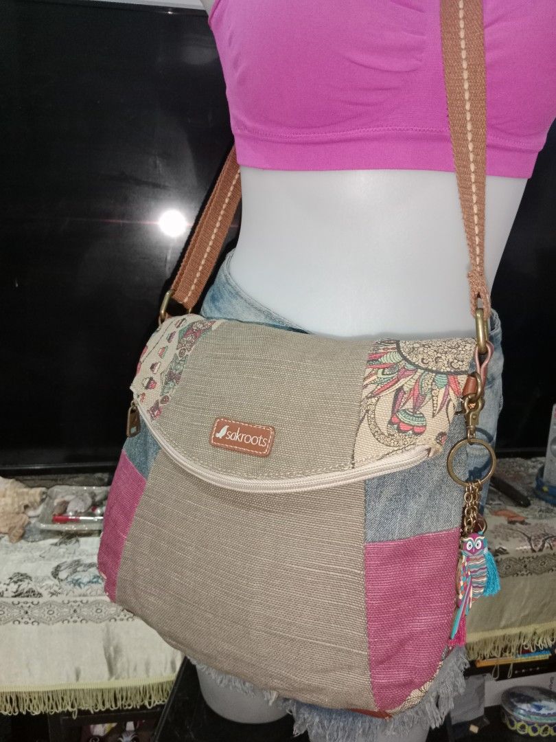 Sakroots artist circle foldover crossbody deals