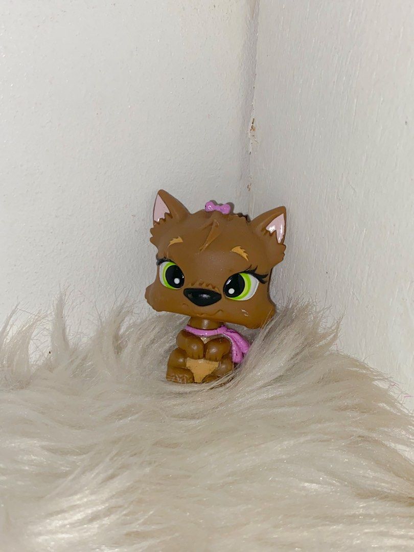 bratz lil petz terrier dog tan brown Hobbies Toys Toys