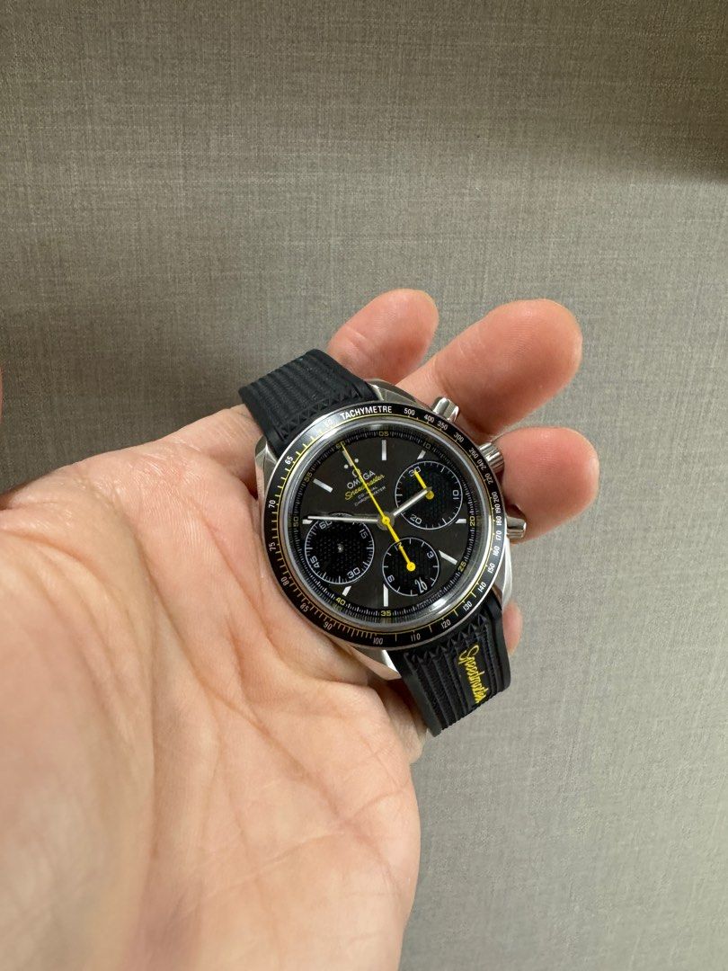 Speedmaster racing 40mm discount discontinued