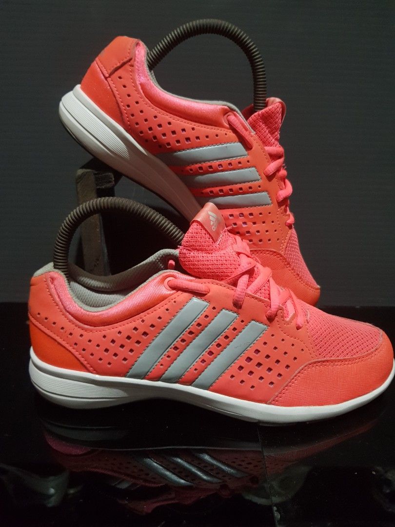 Adidas arianna 3 store