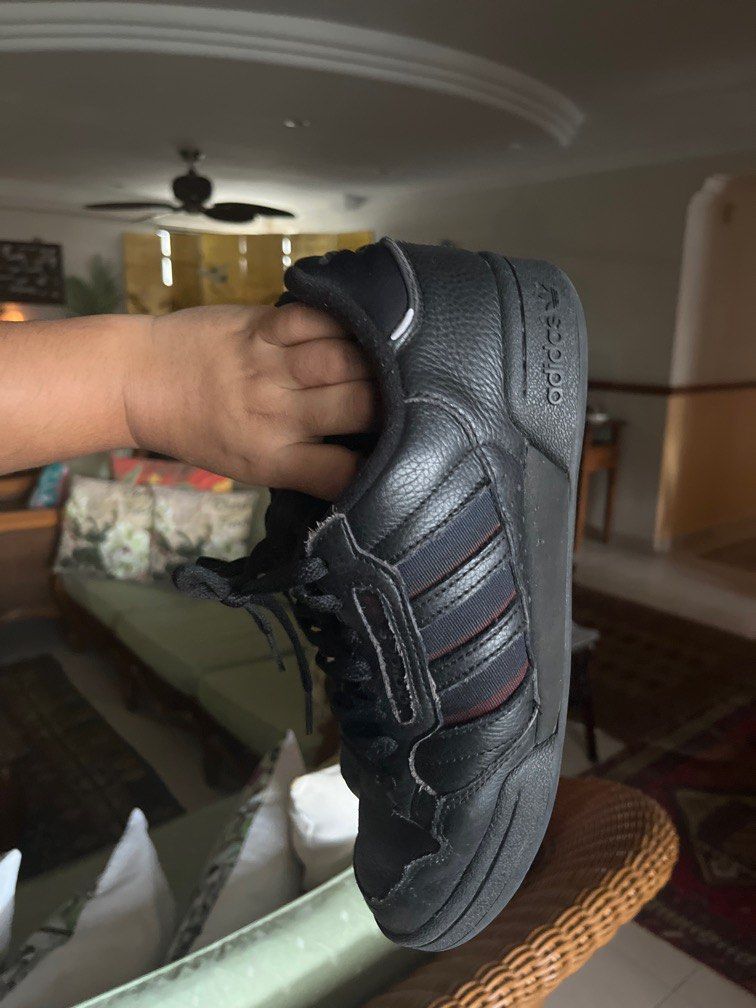 Adidas black cheap pumps