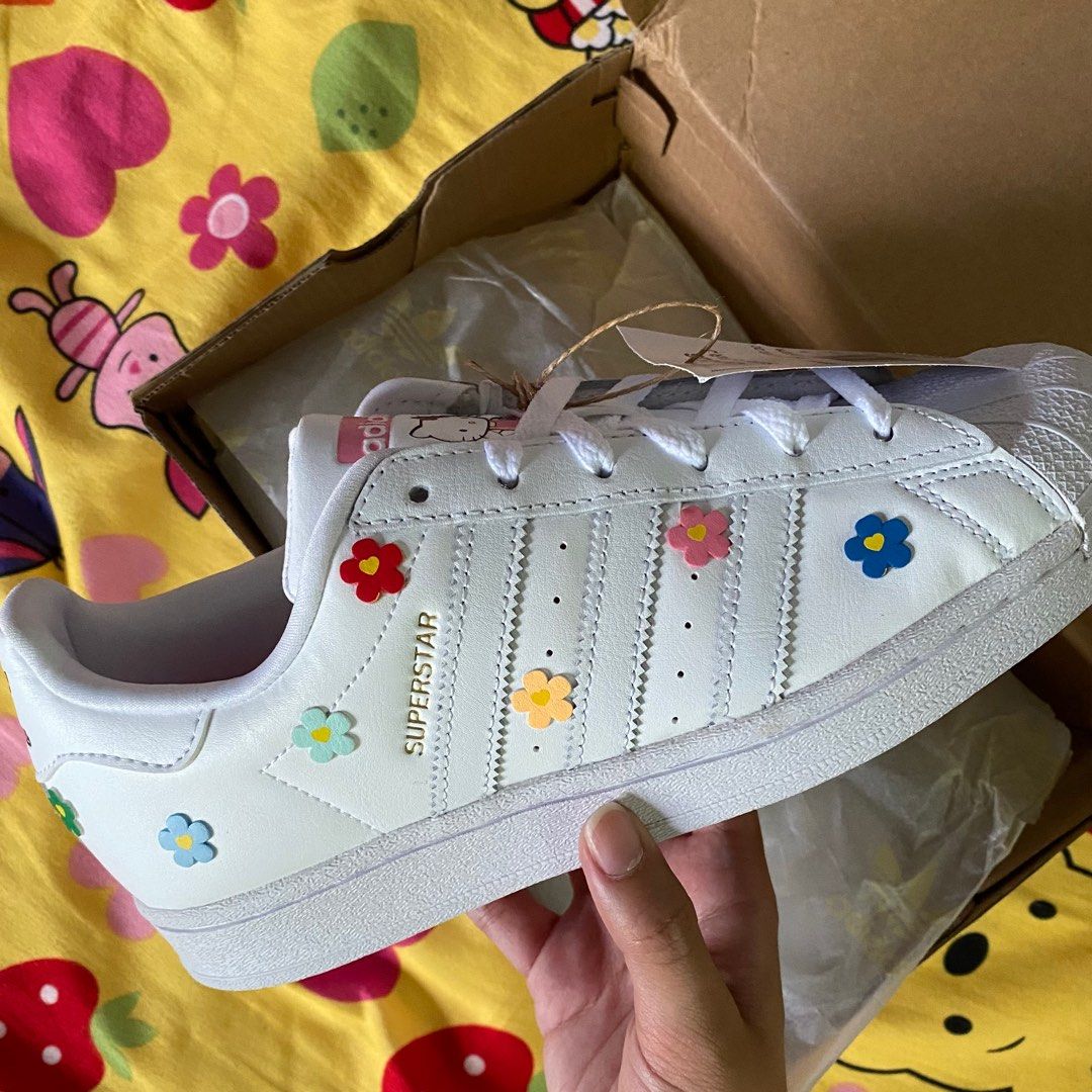 adidas gazelle silver green womens adidas Kids' Grade School Hello Kitty Superstar Shoes, Size 6.5, Black/White/Red