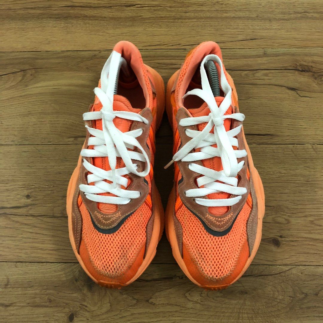 Adidas ozweego top size 6.5