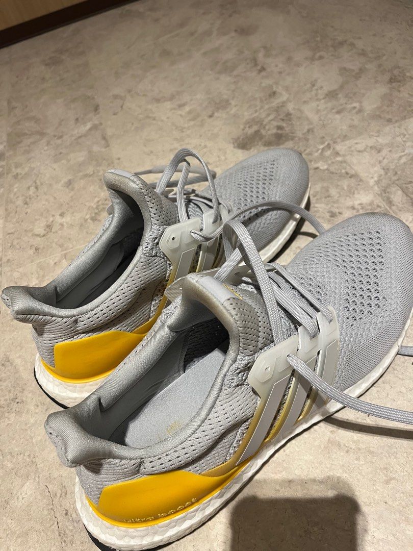Adidas Ultraboost Men s US11 Men s Fashion Footwear Sneakers on