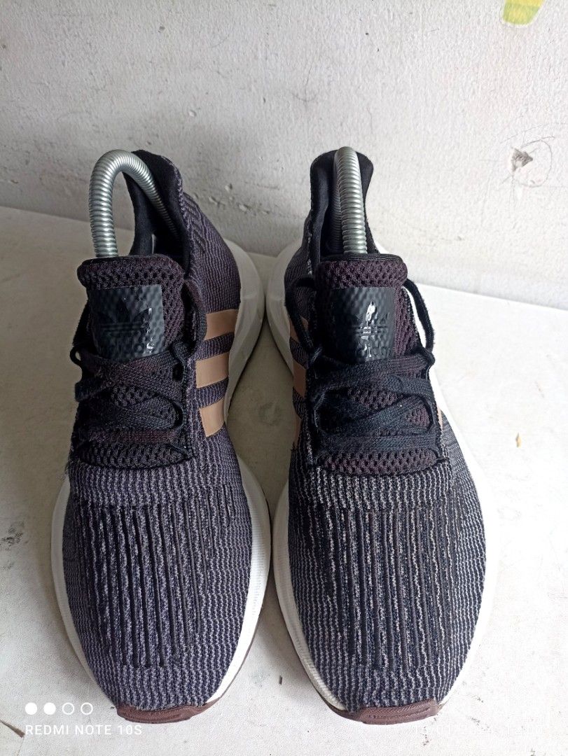 Adidas b37717 hotsell