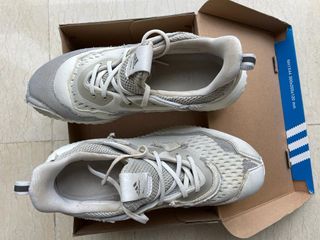 (Category: ) located in . Submitted by shopper.sg (Listing ID 1279629846, Image 1). Description: .