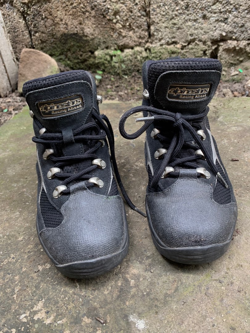 alpinestars boots