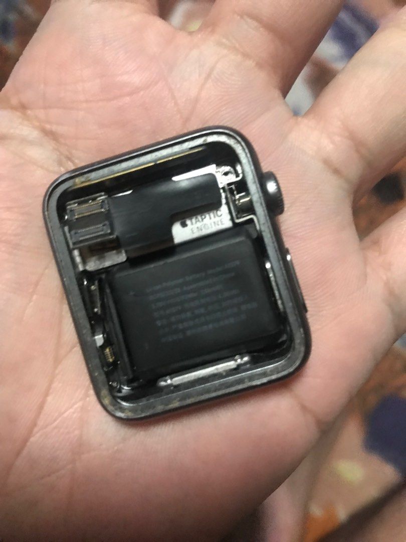 Apple watch series 3 swollen battery on sale