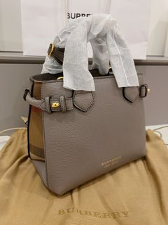 Small burberry top banner bag