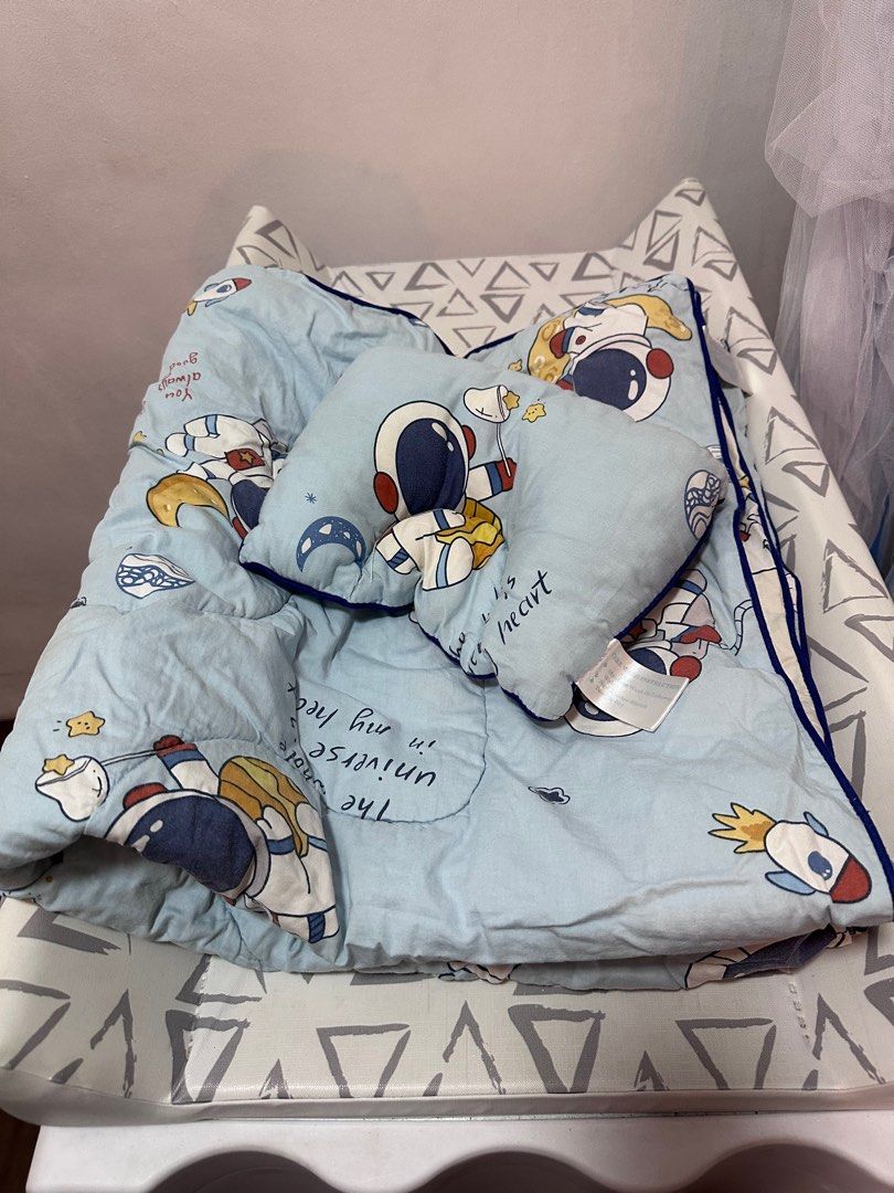 Baby comforter online for crib