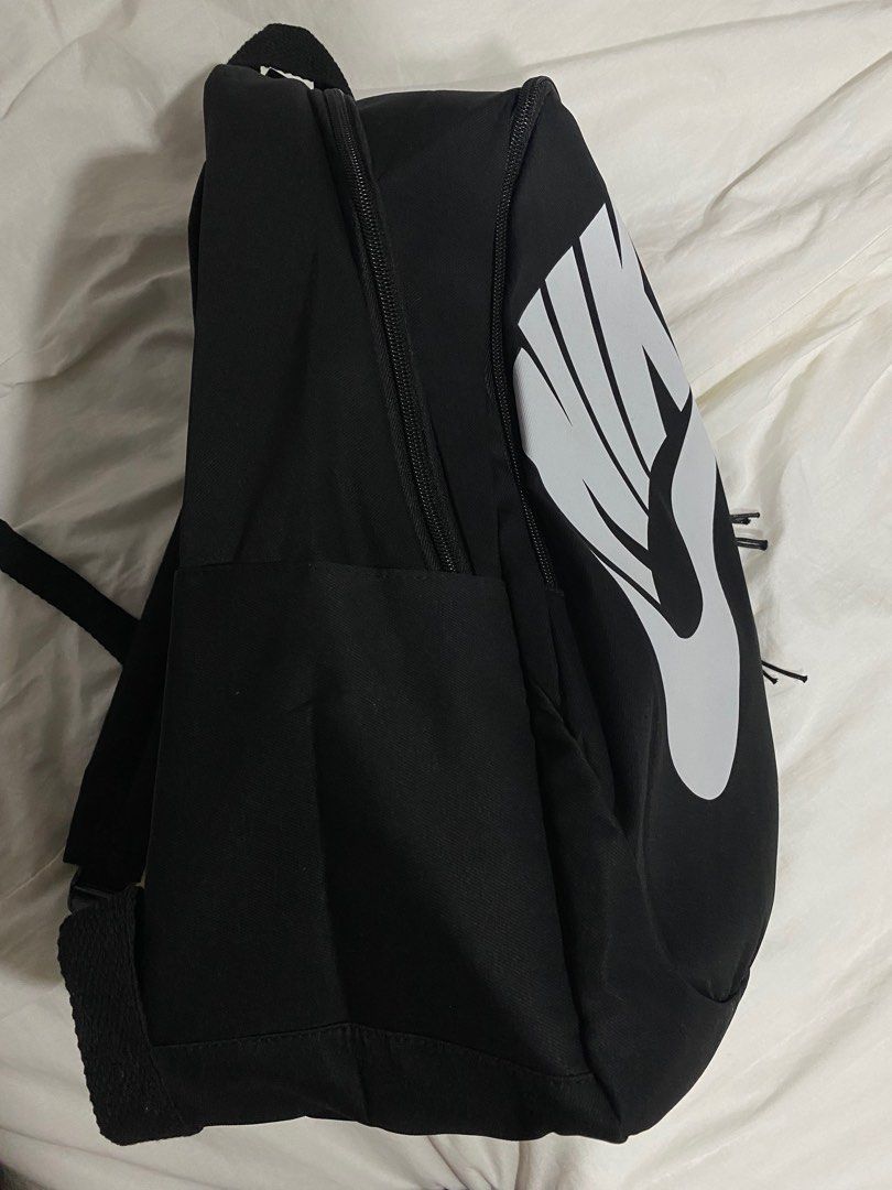 fortnite backpack jansport 22.9L Kids' plus a front zip Women's Hiking Backpack. Osprey Color:Heather Fawn mochila ergonômica