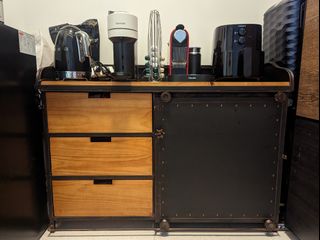 (Category: ) located in . Submitted by whoohoo (Listing ID 1279495406, Image 1). Description: .