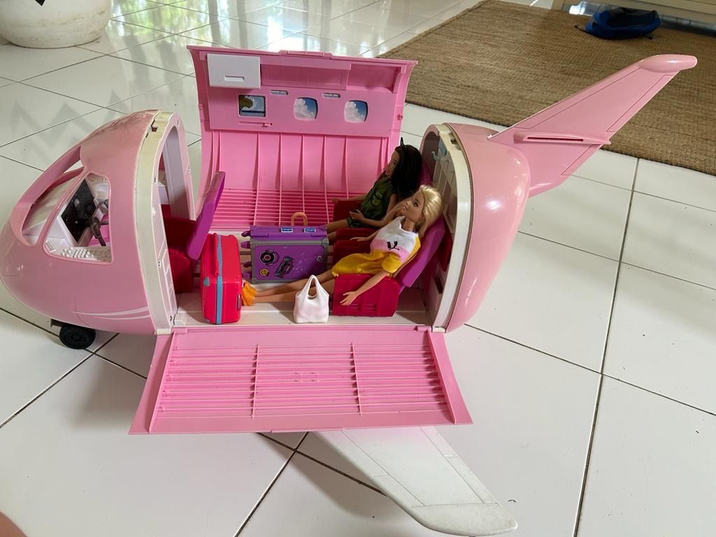 Barbie Aeroplane and Barbies