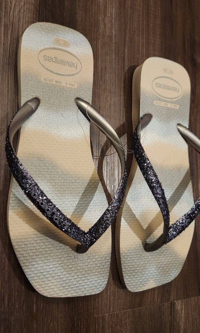 Glitter flip clearance flops