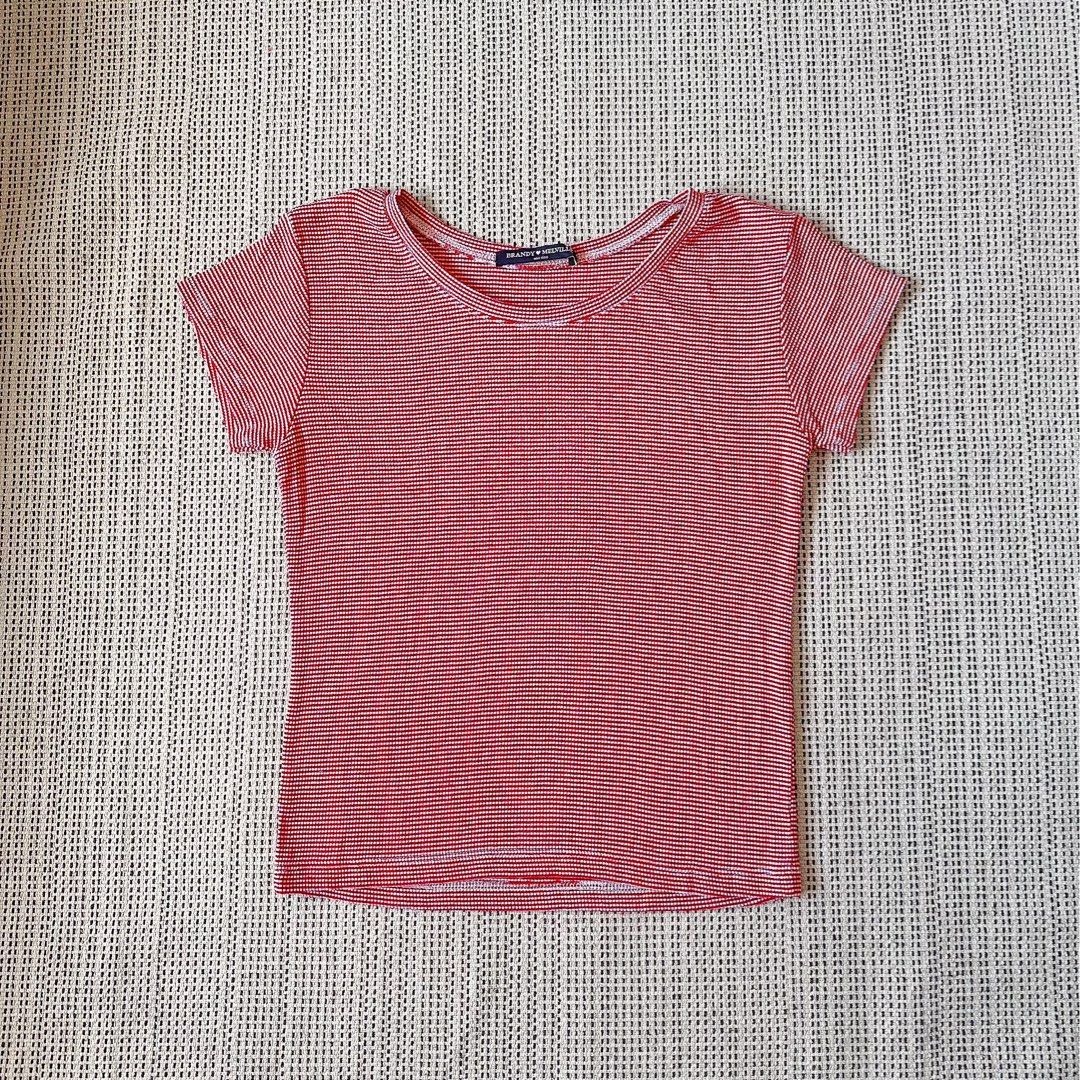 Brandy Melville White Button Ribbed Top, Women's Fashion, Tops, Other Tops  on Carousell