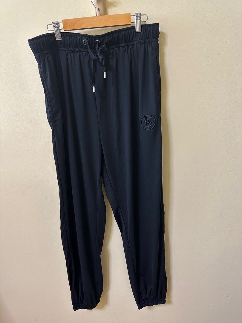 Burberry joggers discount