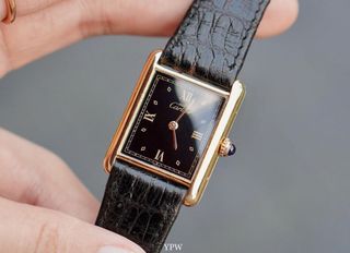 Cartier tank sales black dial