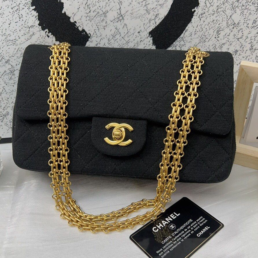 Chanel vintage 2.55 2025