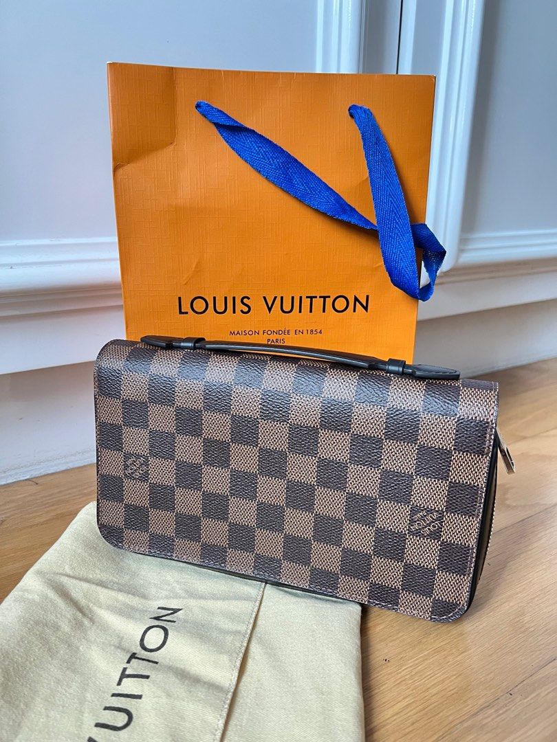 Clutch pouch bag pria louis vuitton