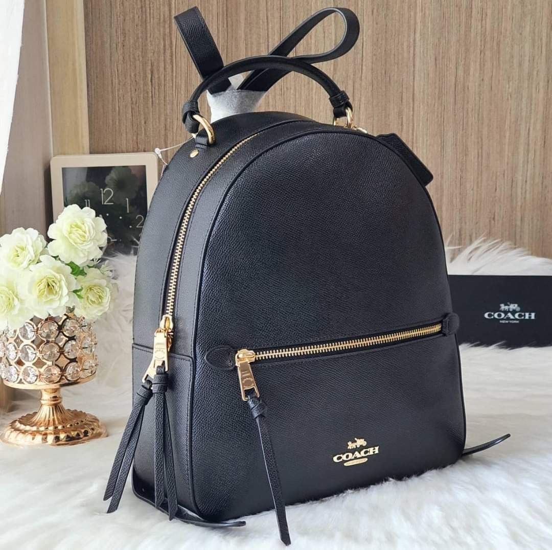 Coach Jordyn Backpack in Plain Black, Women's Fashion, Bags & Wallets,  Backpacks on Carousell