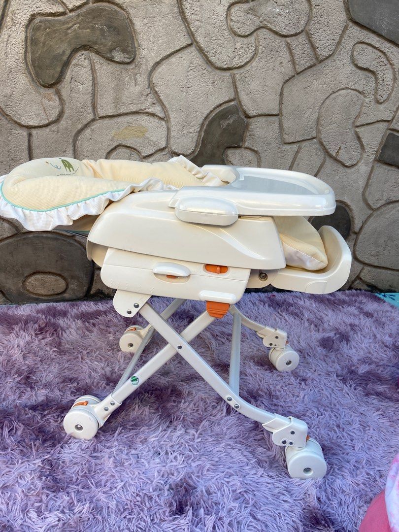 Combi Multifunction Highchair And Bed (Category: Children's Beds) located in Manila. Submitted by avalanchesonlineshopmainacount (Listing ID 1279637697, Image 3). Description: .