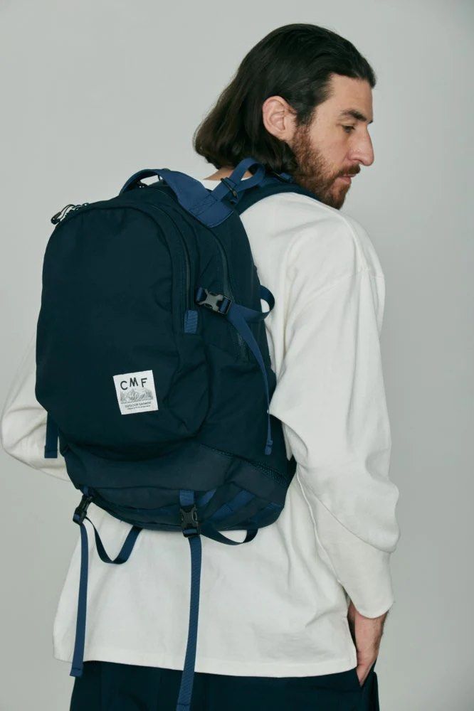 Comfy Outdoor Garment - Weekenderz Backpack, 男裝, 袋, 背包- Carousell