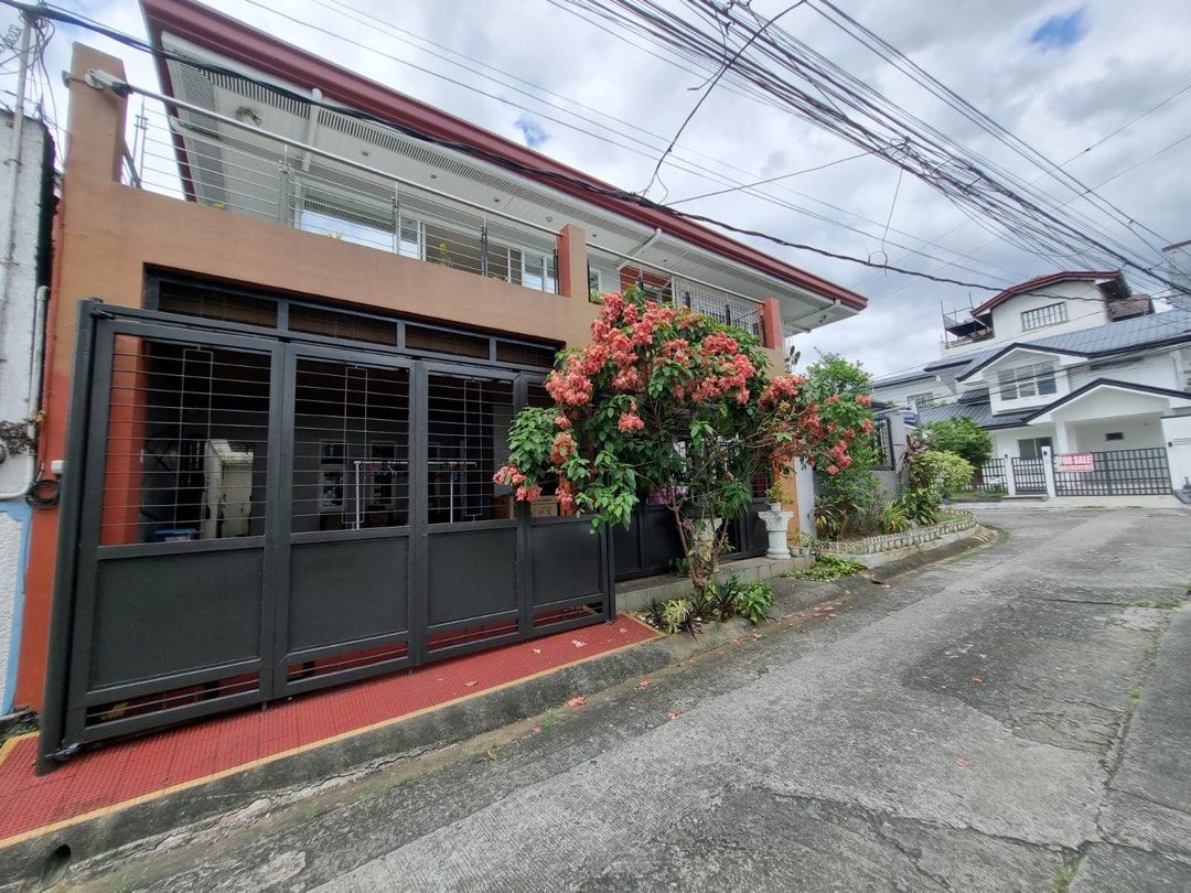 Corner 4BR House for sale in New Intramuros Village Diliman QC