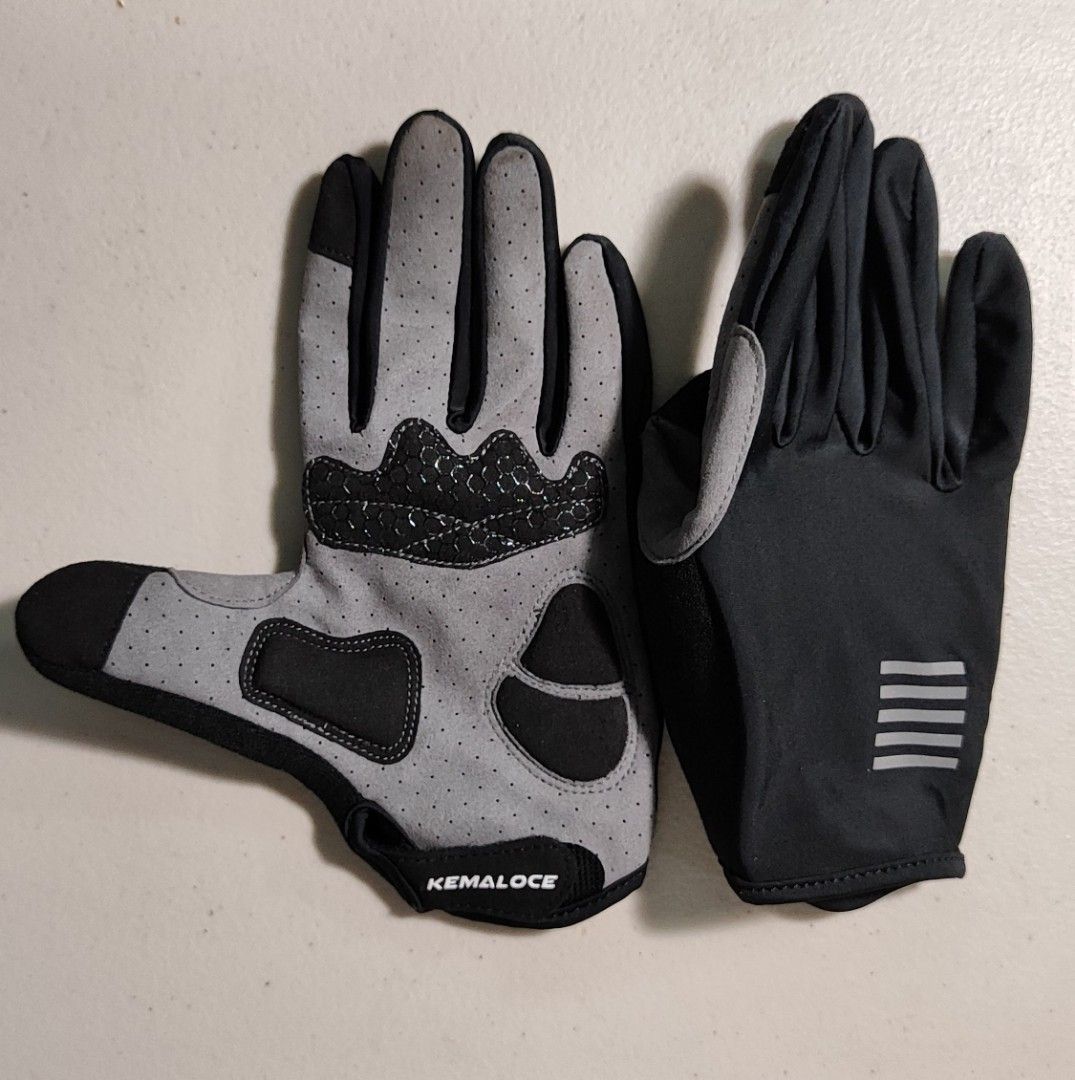 Cycling Gloves (Black and Gray) (Category: Bicycles) located in Makati City. Submitted by thomasmmm (Listing ID 1279580944, Image 2). Description: KEMALOCE Cycling Gloves Full Finger With Light Gel-Padding. Fits Medium to Large..