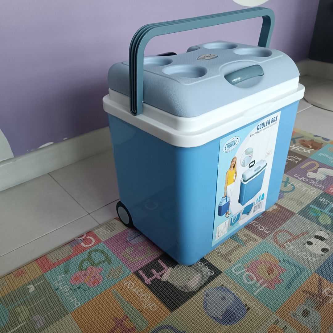 Evercool outlet cooler box