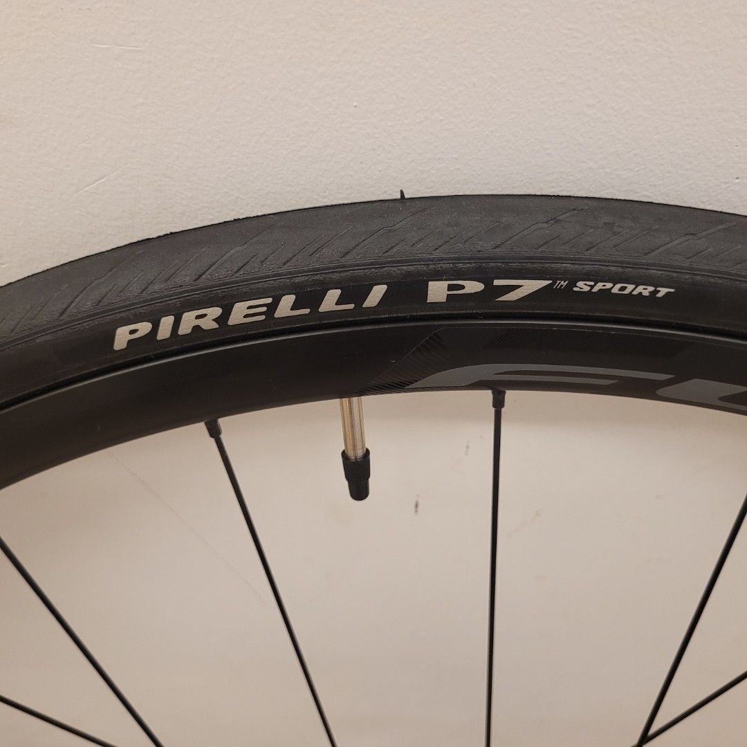 Fulcrum Racing 600 DB - complete, Sports Equipment, Bicycles