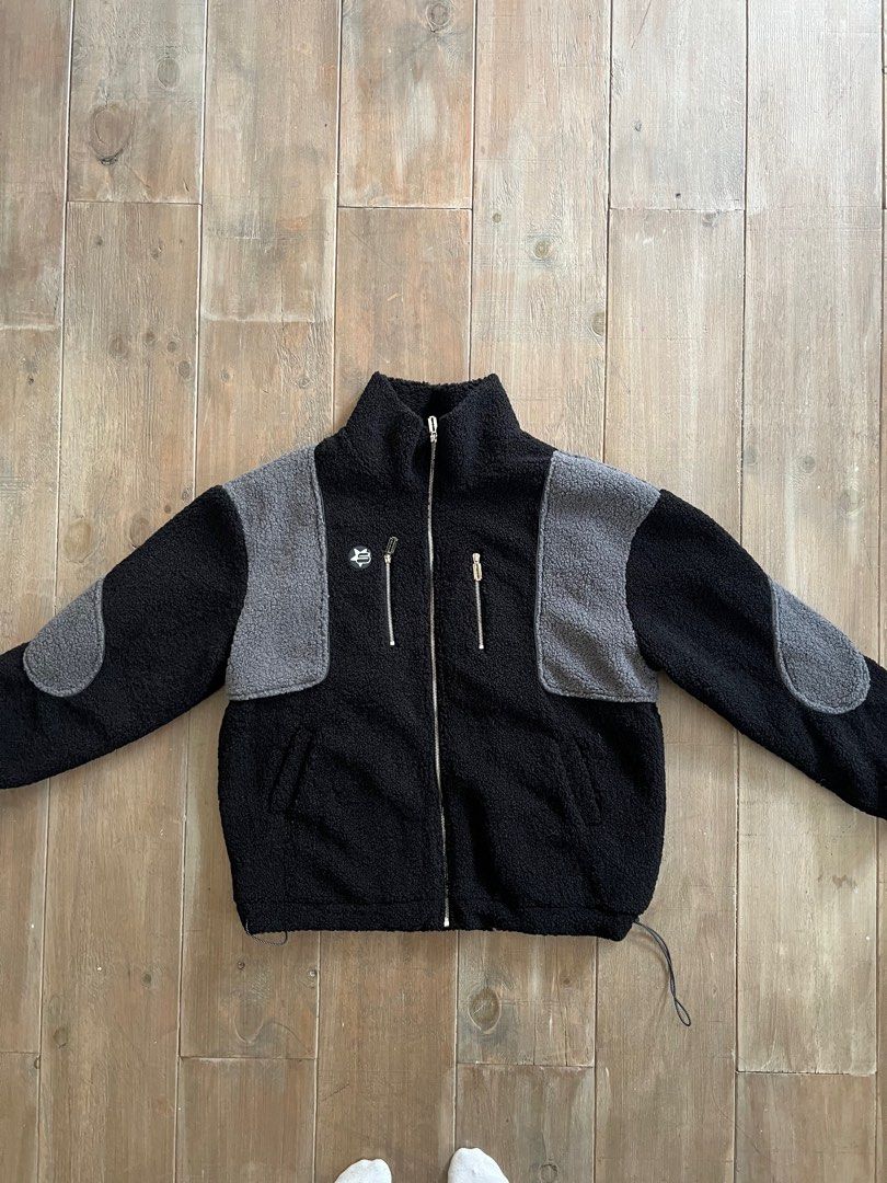 Fuzzy windbreaker hotsell