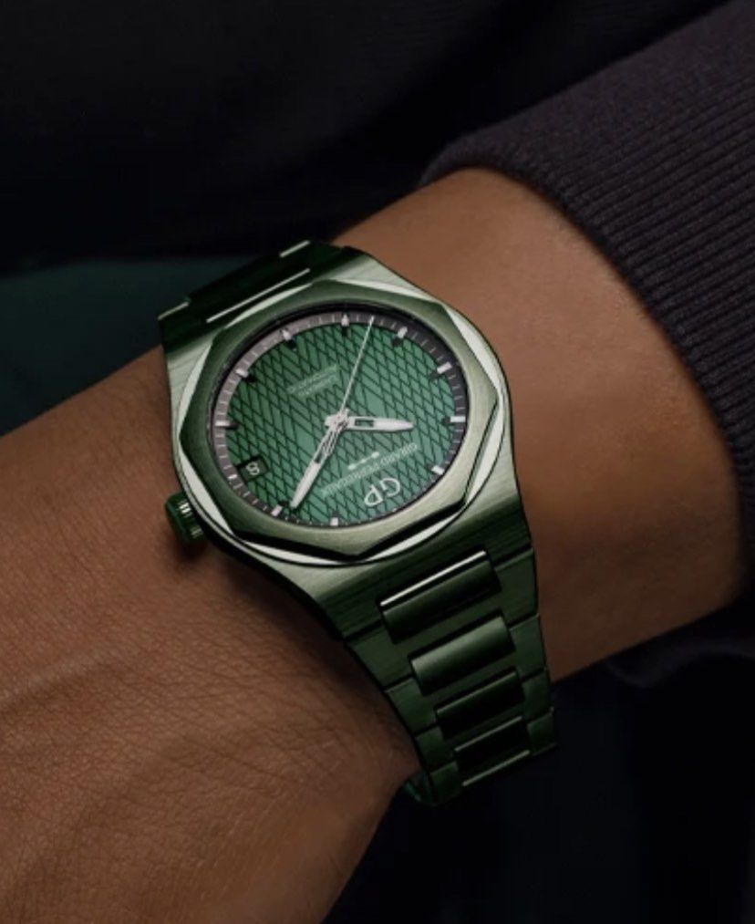 Gerard piguet top