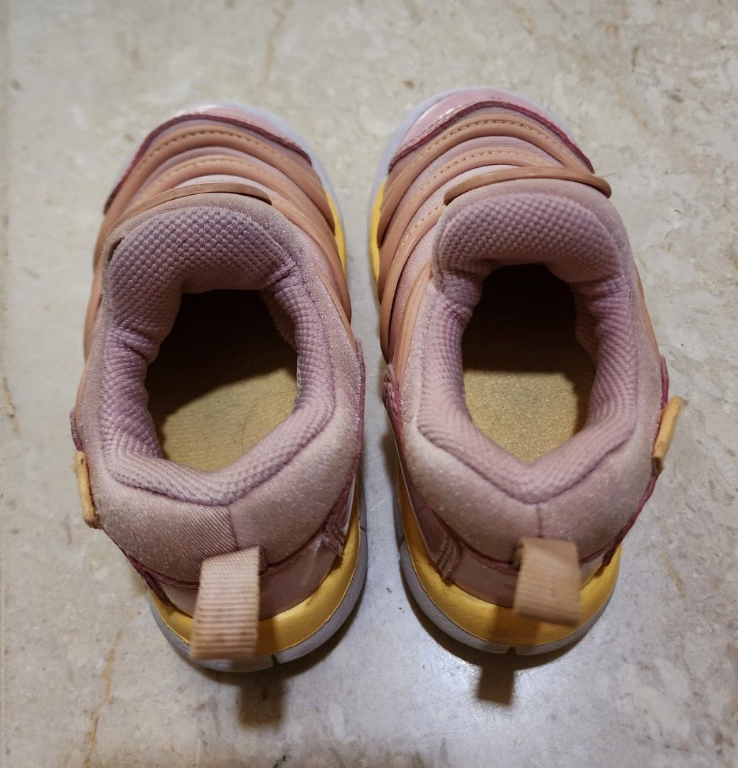 Nike hotsell 216 shoes