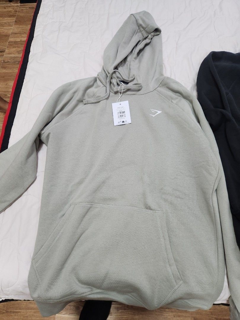 Gymshark Crest Hoodie Gray Large, Men's Fashion, Tops & Sets, Hoodies on  Carousell