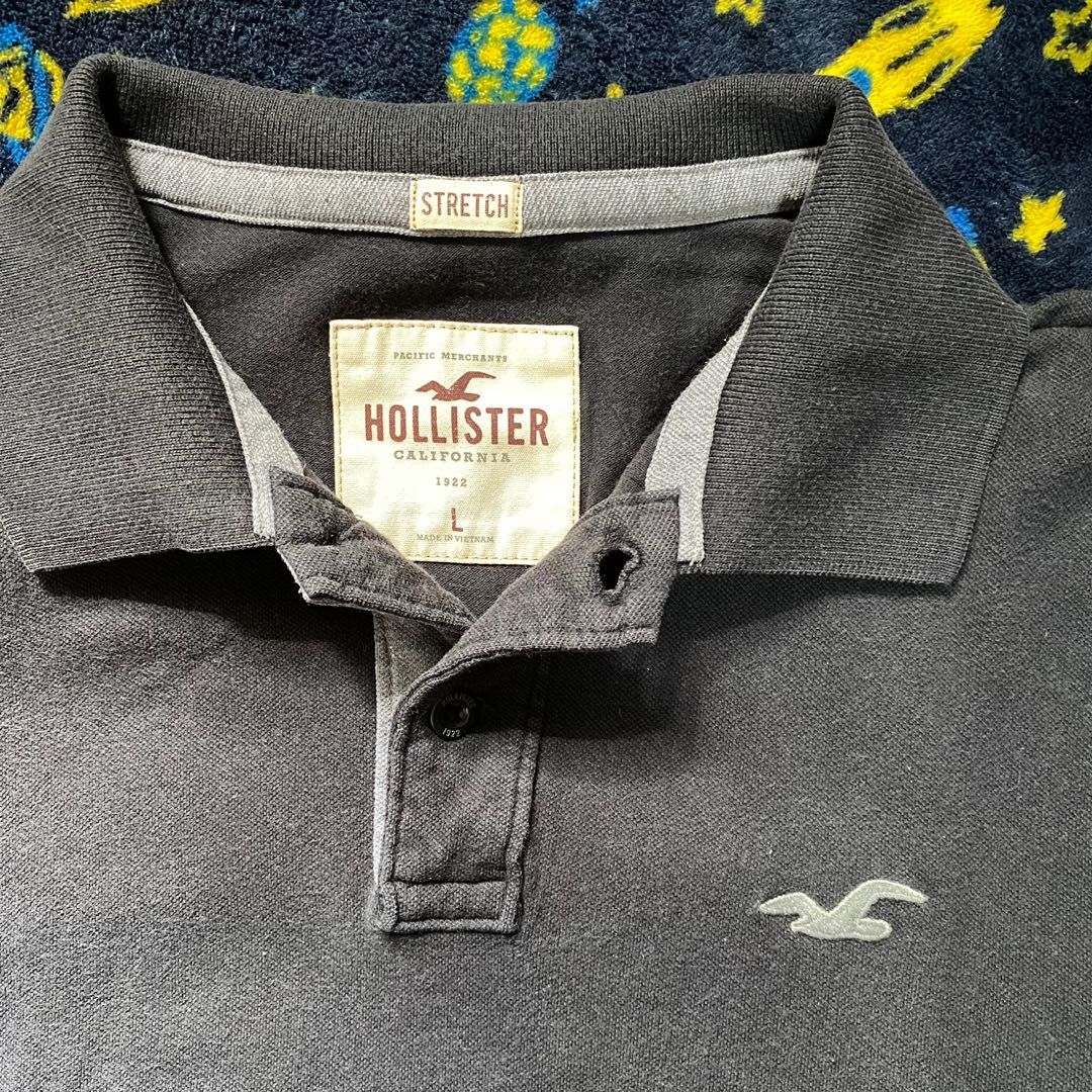 Hollister Polo Shirt (Category: Tshirts & Polo Shirts ) located in Quezon City. Submitted by skipbucks (Listing ID 1279519199, Image 2). Description: For Sale Hollister Polo Shirt Size : Large (fits medium) Chest : 53cm (20.5in) Length: 76cm (30in) Php 400 Worn a few times No issues Kindly refer to pics Rfs: decluttering Delivery shouldered by customer. Sale is final after purchase Thank you.