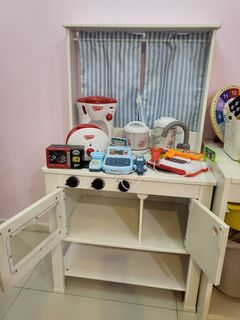 (Category: ) located in . Submitted by hellokitty23 (Listing ID 1279494757, Image 1). Description: .
