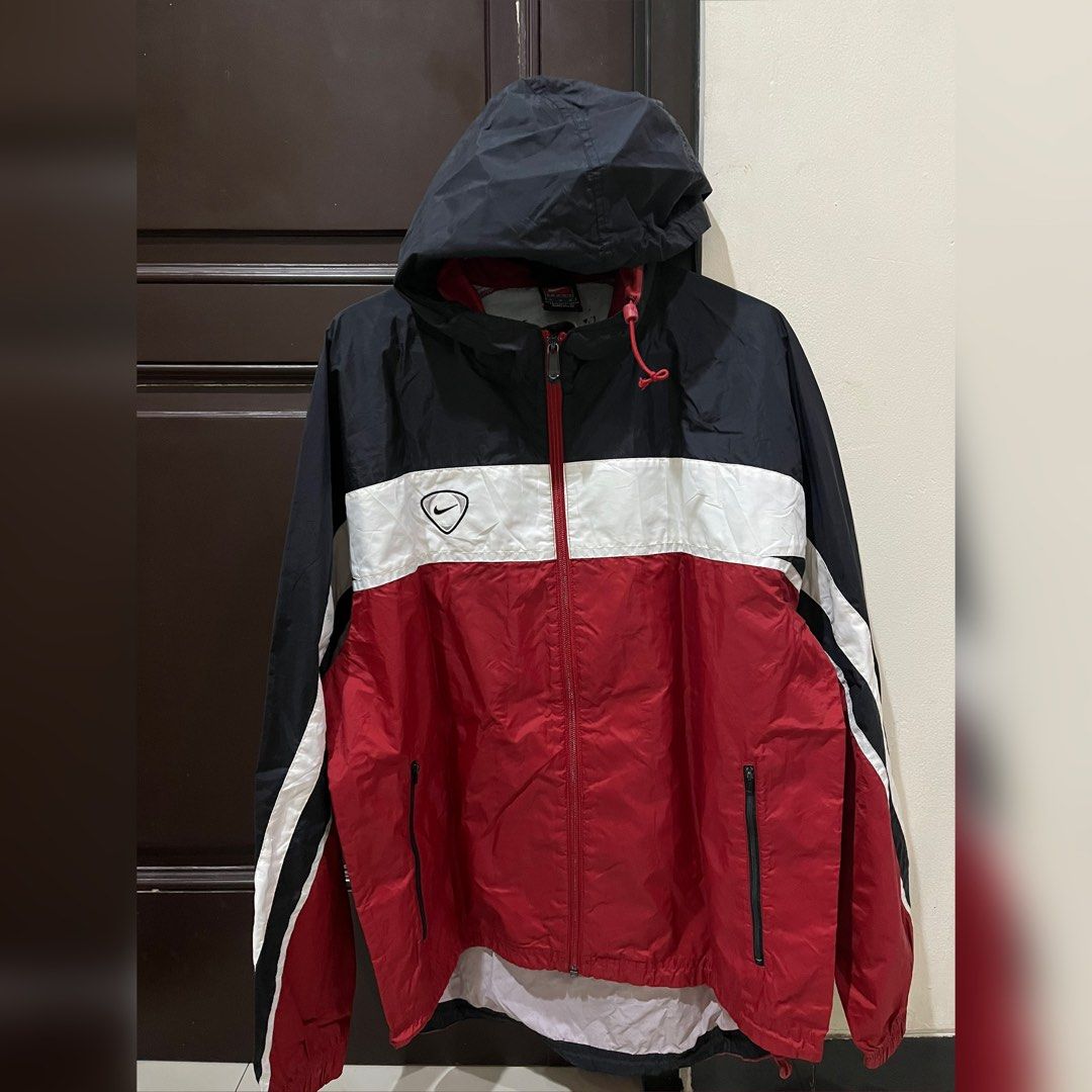 Jaket windbreaker waterproof on sale