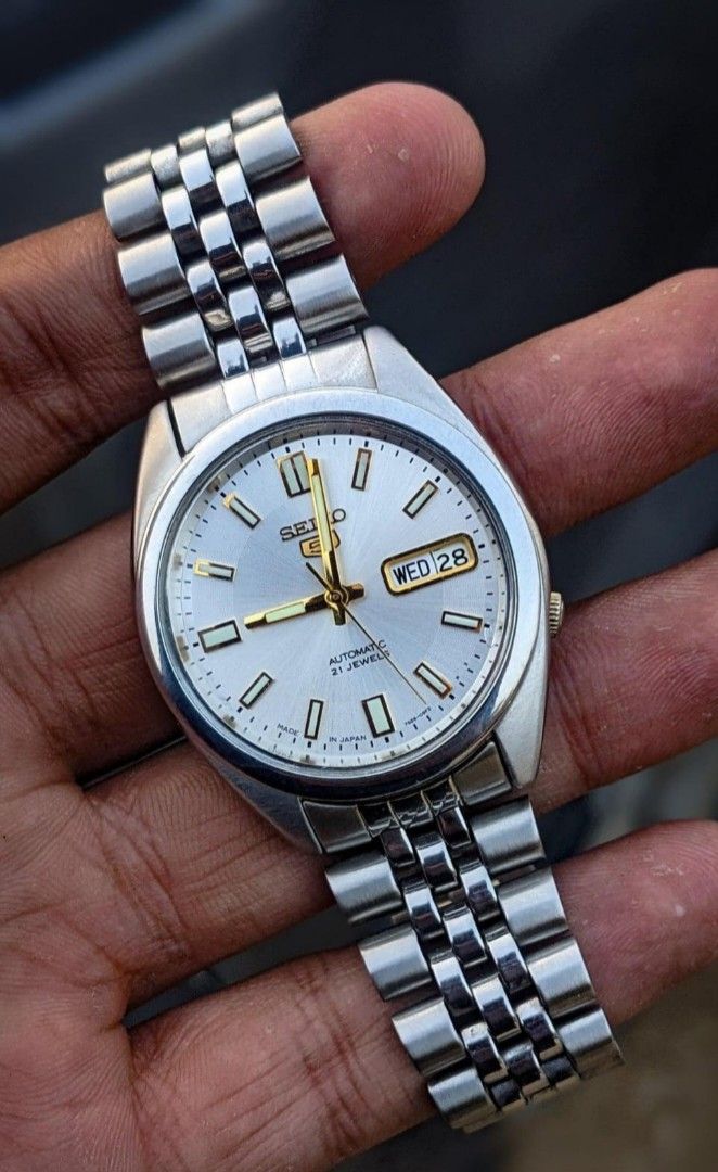 Seiko 5 automatic best sale 21 jewels silver